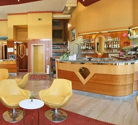 酒店 Vela D'oro ***s 3*