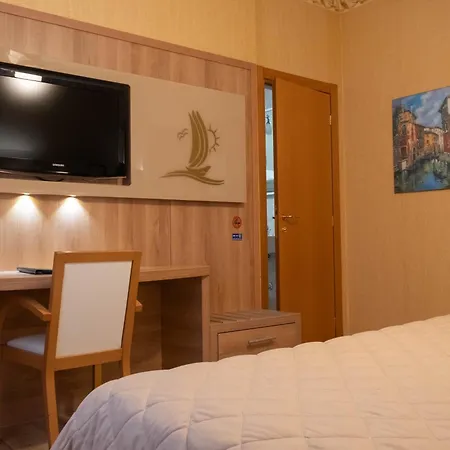 ホテル Vela D'oro ***s バルドリーノ