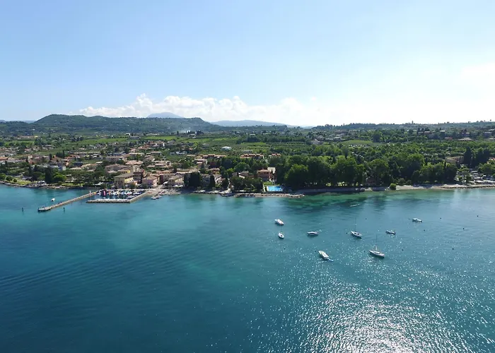 Vela D'oro ***s Hotell