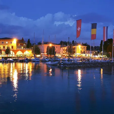 Otel Vela D'oro ***s