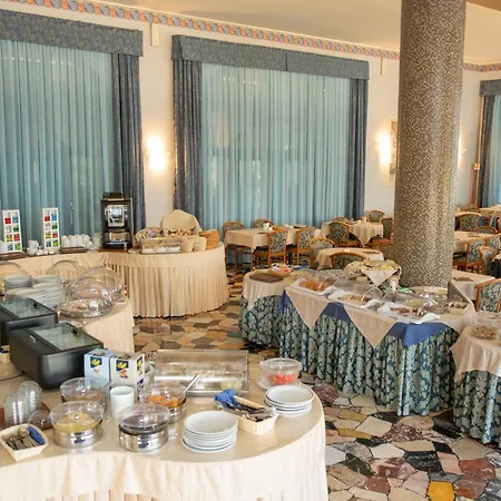 Hotel Vela D'oro ***s 3*